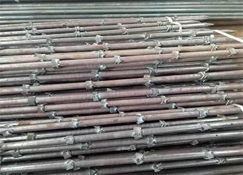 兰西隧道钢花管